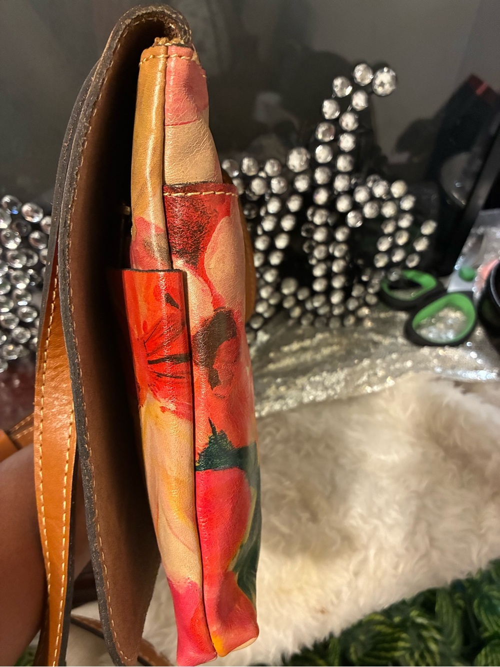 Patricia Nash Leather Floral Crossbody Bag in Multicolor - Picture 7 of 9
